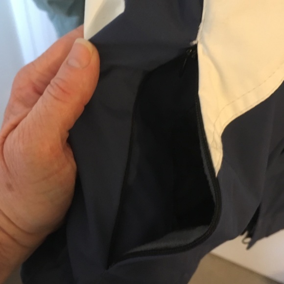 Counter Culture Lightweight Hooded Jacket - Size M - Picture 6 of 8